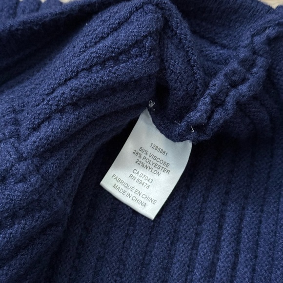 Joie • Texture Wide Ribbed Sweater Vest - Picture 7 of 11